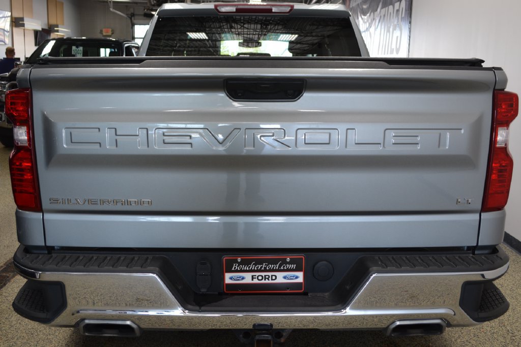 Used 2023 Chevrolet Silverado 1500 LT AWD/4WD image 7
