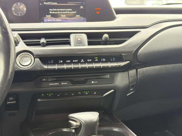 Used 2019 Lexus UX 200 w/ Premium Package FWD image 15