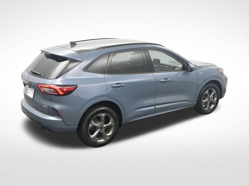 Certified 2023 Ford Escape ST-Line Select AWD/4WD image 39