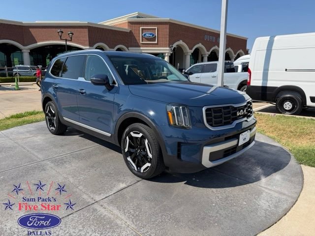Used 2025 Kia Telluride S