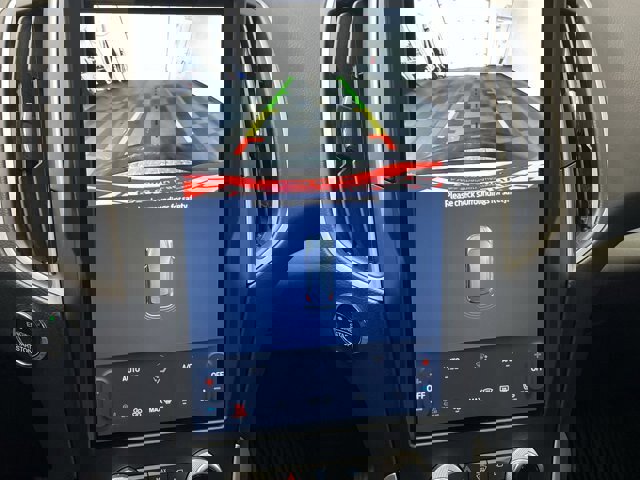 Certified 2024 Ford Edge SEL w/ Convenience Package image 9