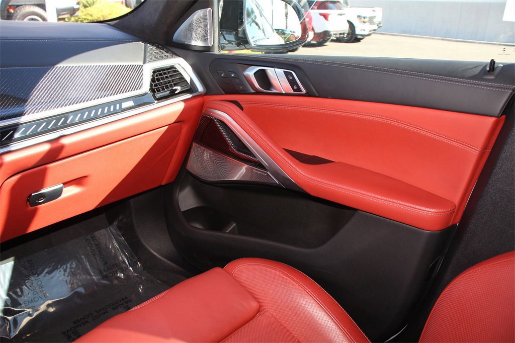Used 2024 BMW X6 M Competition w/ Executive Package image 16