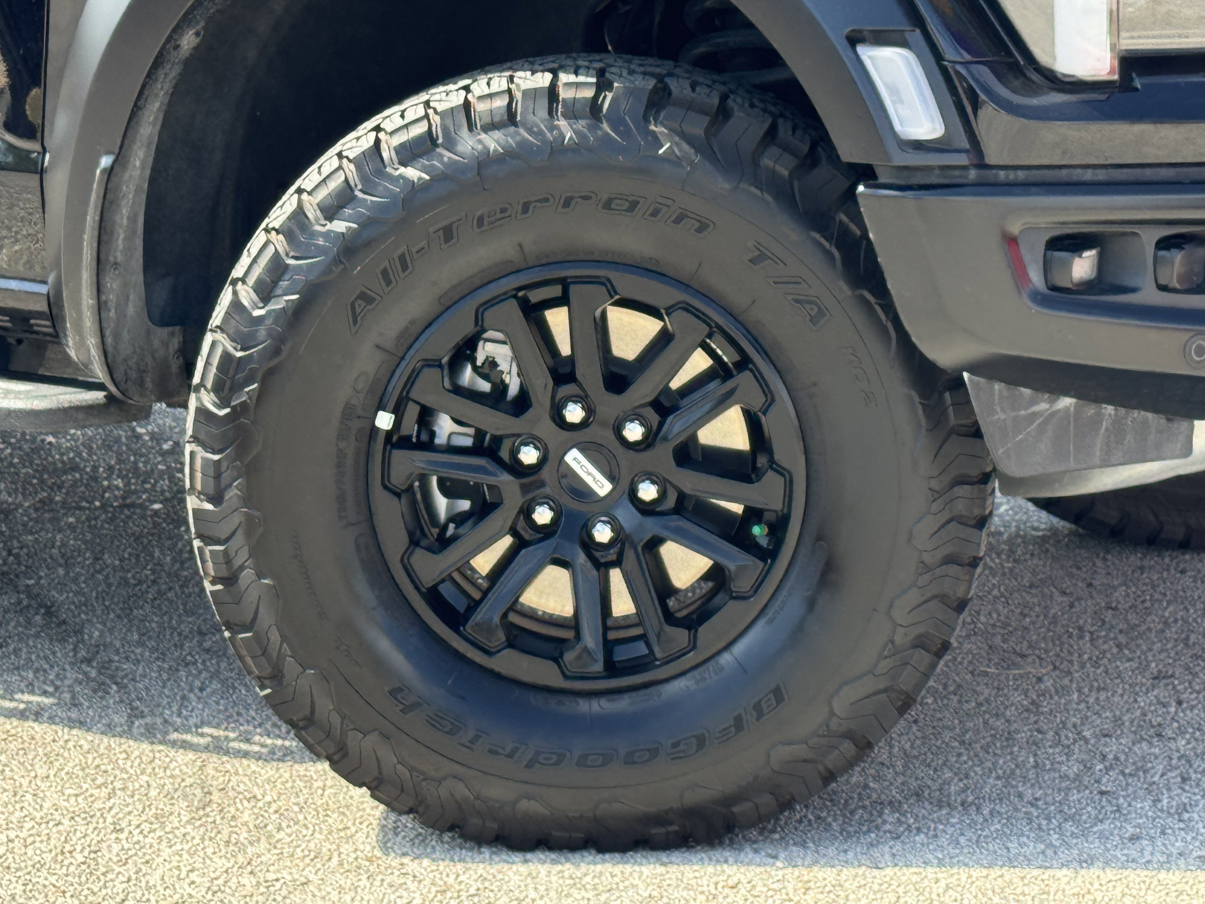 Certified 2025 Ford F150 Raptor image 8