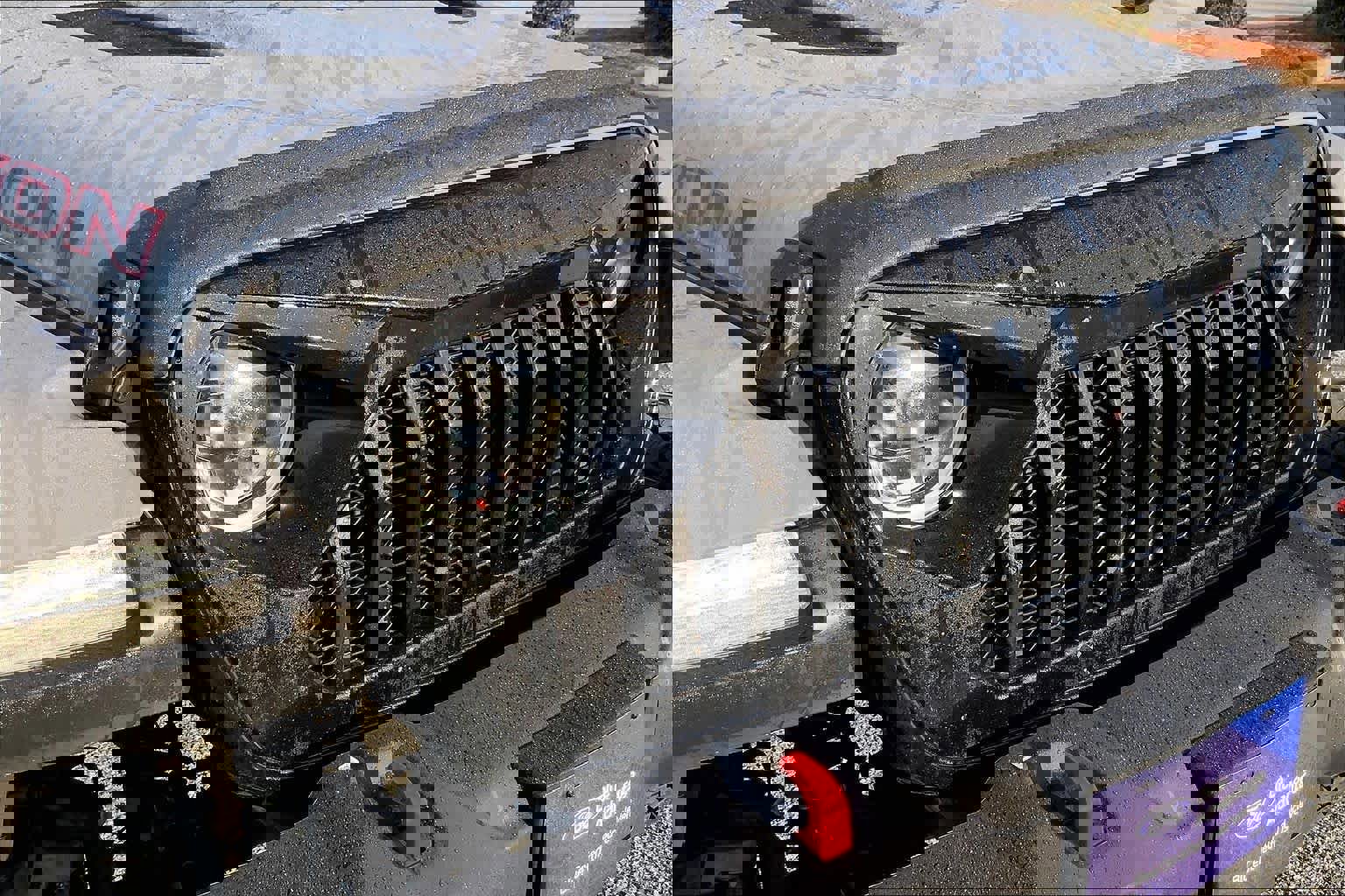 Used 2023 Jeep Gladiator Rubicon w/ LED Lighting Group image 30