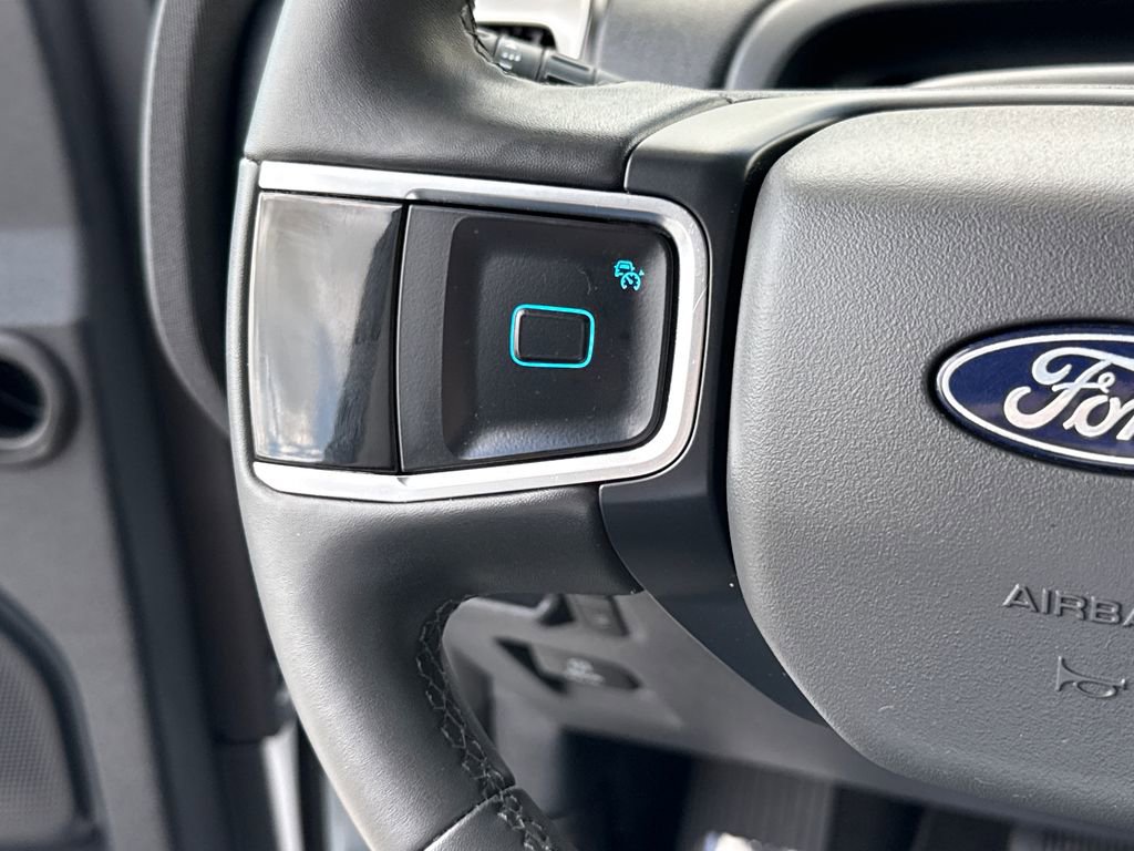 Certified 2025 Ford Expedition Active RWD image 15