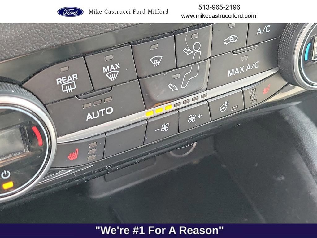 Certified 2021 Ford Escape SE w/ SE Sport Appearance Package image 18