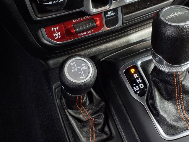 Used 2023 Jeep Gladiator Mojave w/ LED Lighting Group AWD/4WD image 14