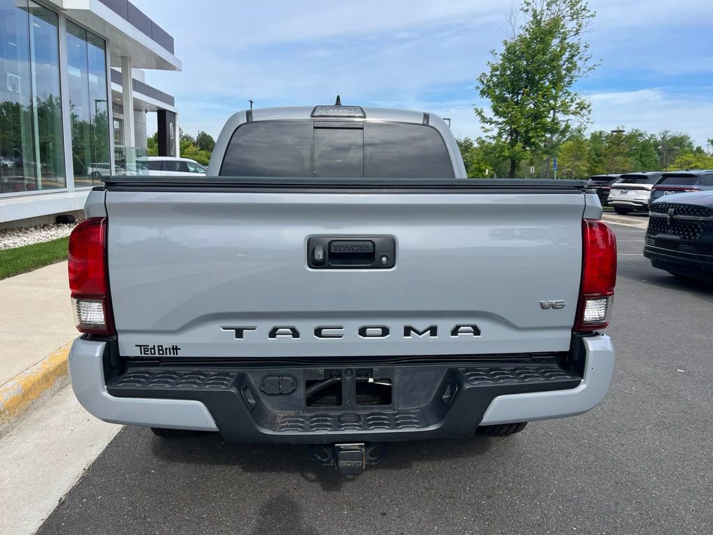Used 2019 Toyota Tacoma TRD Sport AWD/4WD image 8