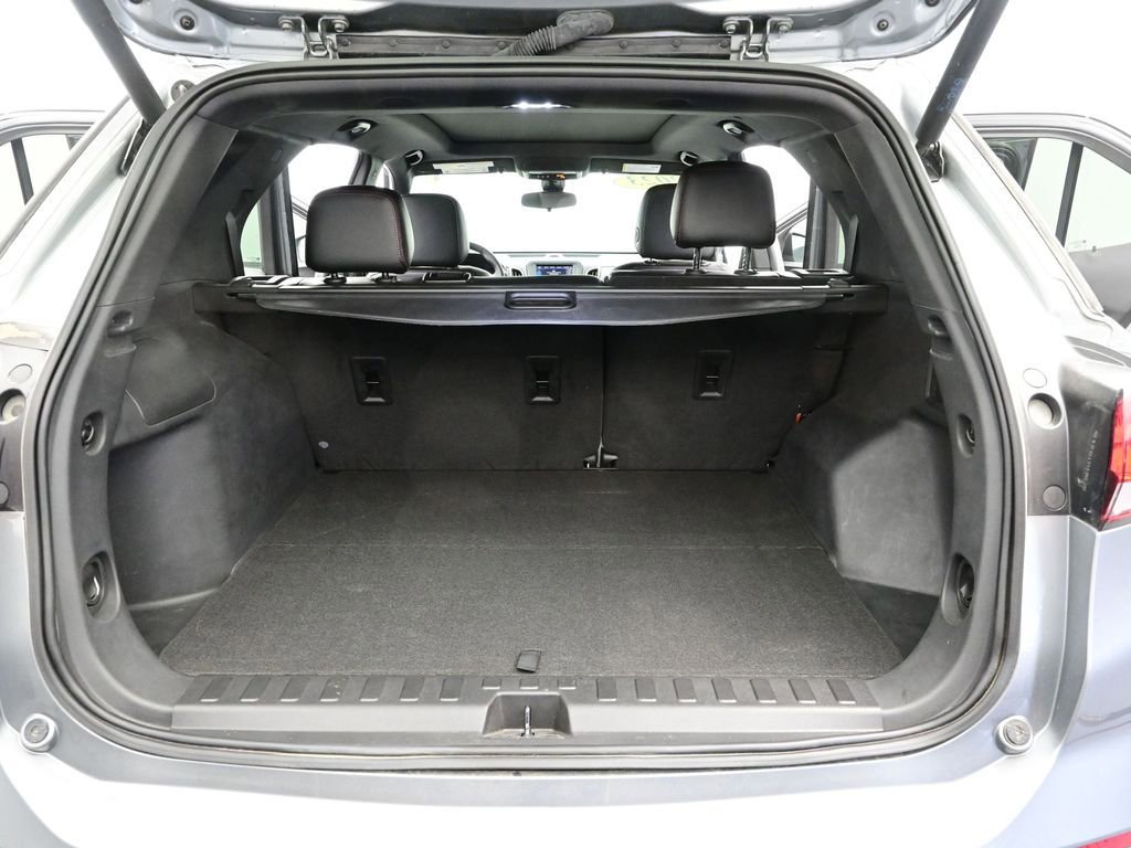 Used 2023 Chevrolet Equinox RS w/ LPO, Hit The Road Package FWD image 11