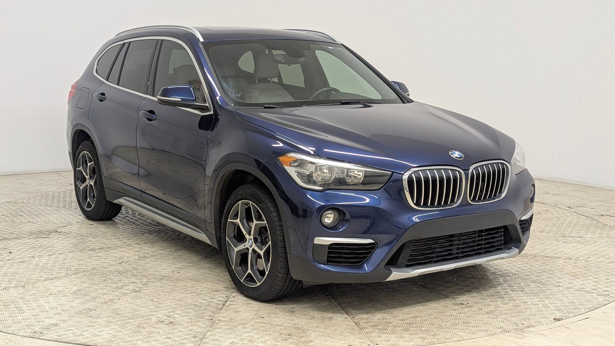 Used 2018 BMW X1 sDrive28i w/ Convenience Package image 5