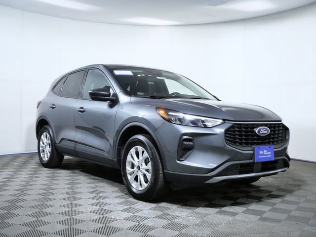 Certified 2025 Ford Escape Active image 5