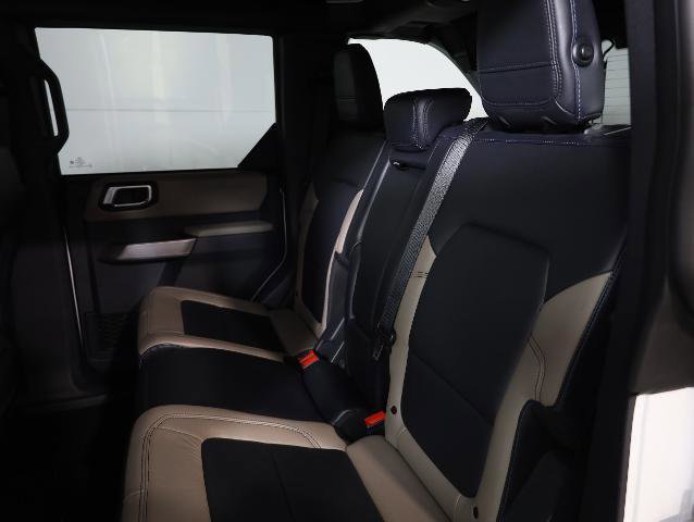 Certified 2022 Ford Bronco Wildtrak image 11