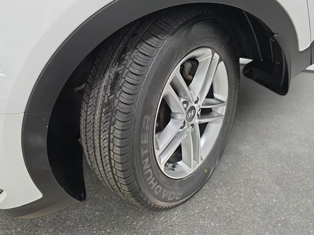 Used 2018 Hyundai Santa Fe Sport AWD/4WD image 29