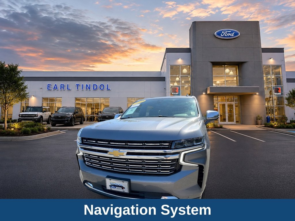 Used 2022 Chevrolet Suburban Premier RWD image 3