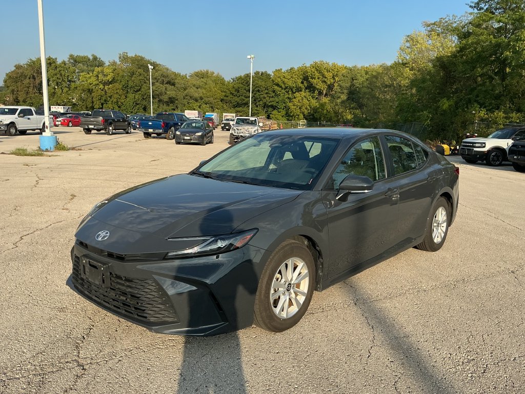 Used 2026 Toyota Camry LE FWD image 1