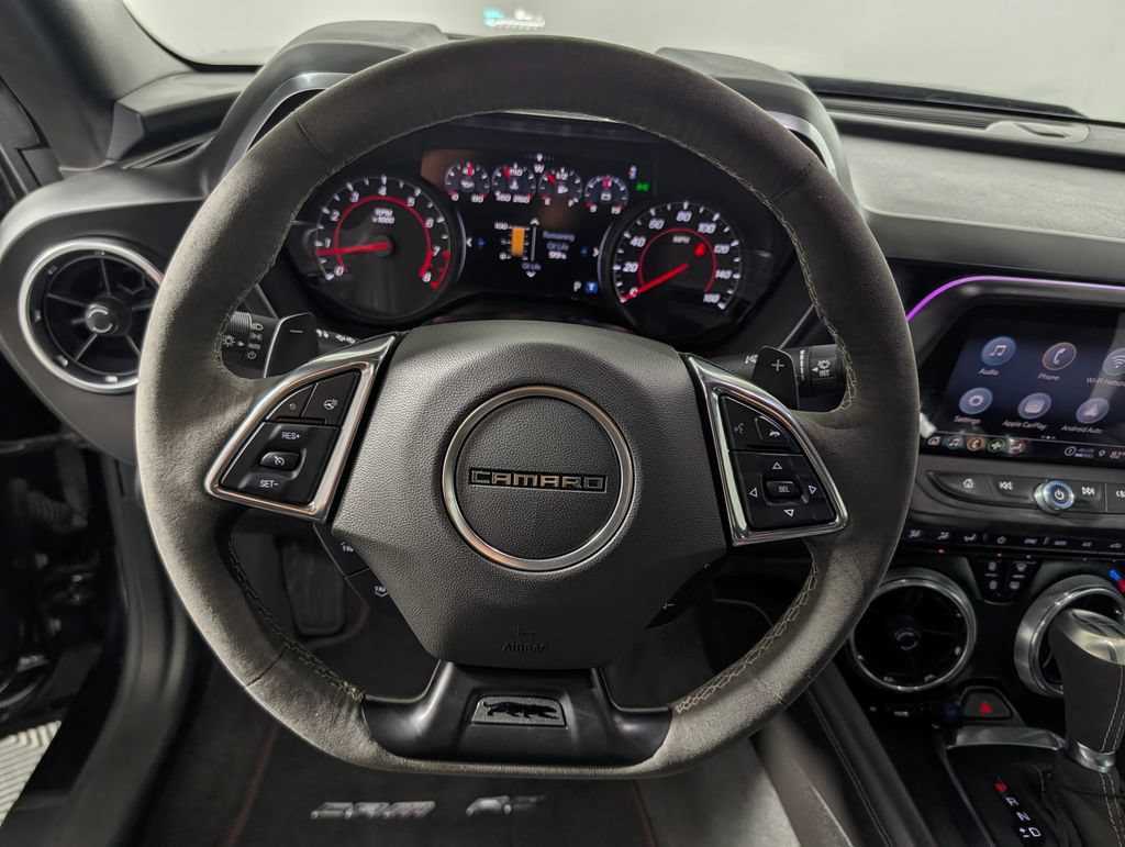 Used 2024 Chevrolet Camaro LT RWD image 17