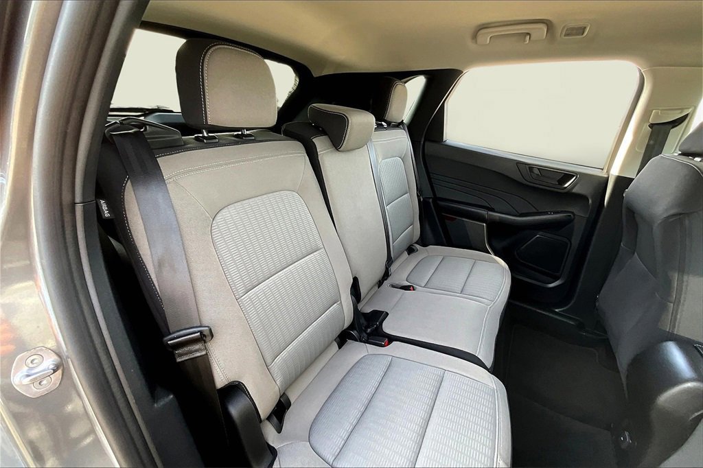 Certified 2022 Ford Escape S image 27