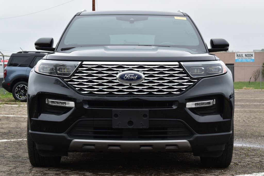 Certified 2023 Ford Explorer Platinum w/ Technology Package image 6