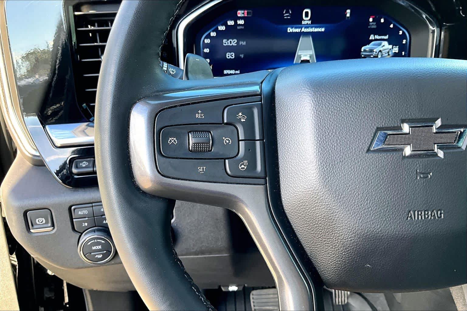 Used 2024 Chevrolet Silverado 1500 High Country w/ Midnight Edition AWD/4WD image 24