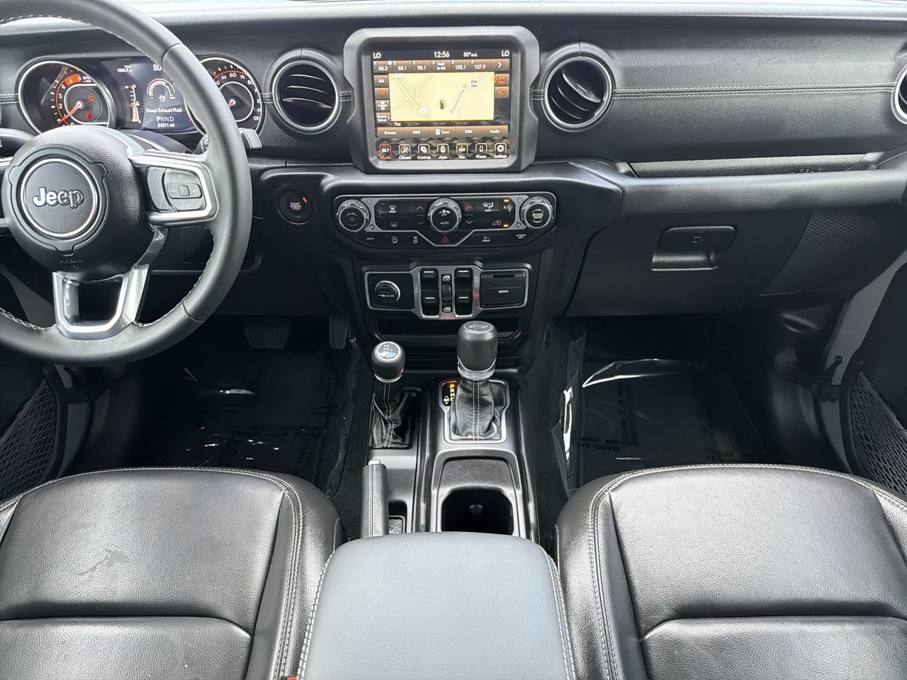 Used 2022 Jeep Wrangler Unlimited Sahara w/ LED Lighting Group AWD/4WD image 14