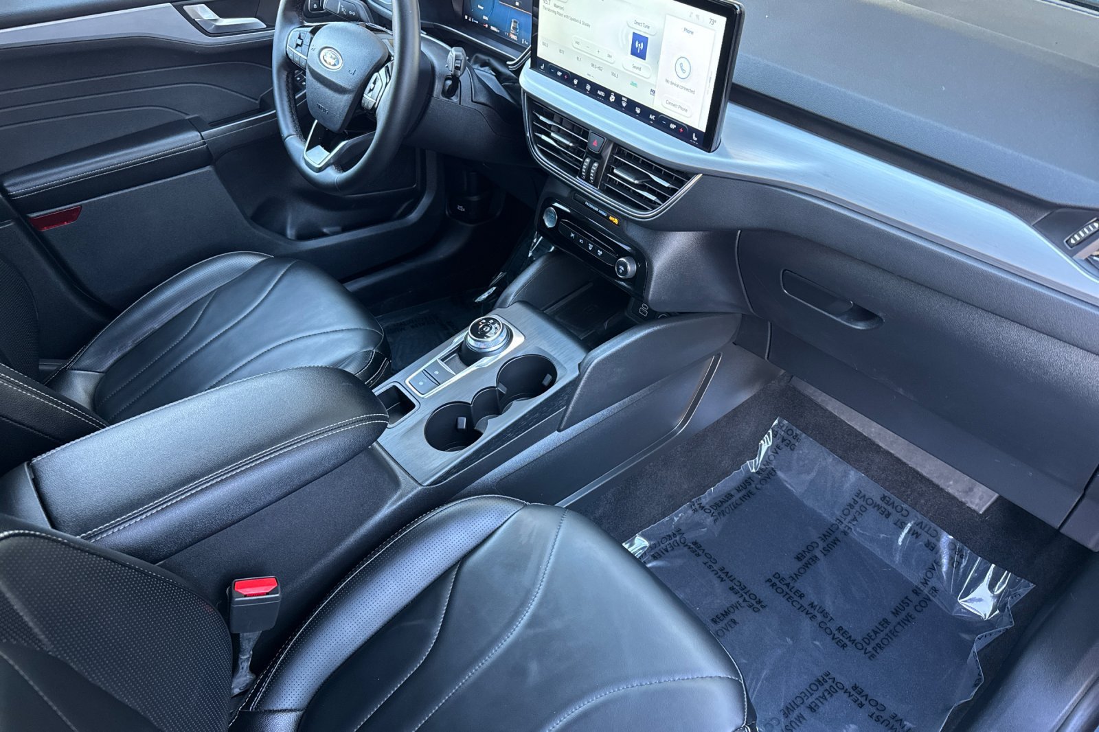 Certified 2025 Ford Escape SE w/ PHEV Premium Package FWD image 17