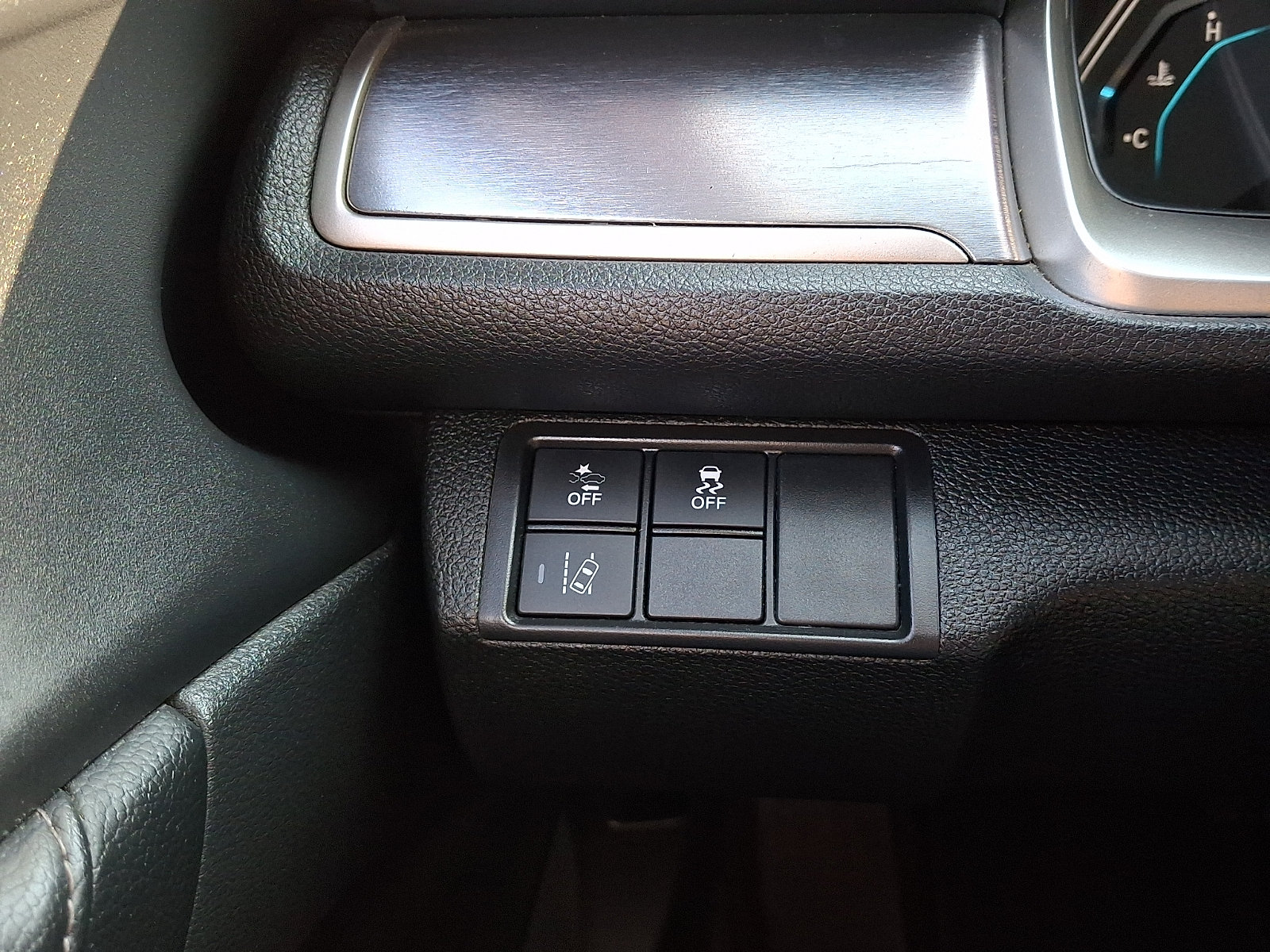 Used 2017 Honda Civic Touring image 33