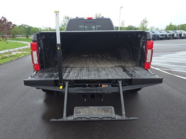 Certified 2021 Ford F350 King Ranch w/ King Ranch Ultimate Package AWD/4WD image 11