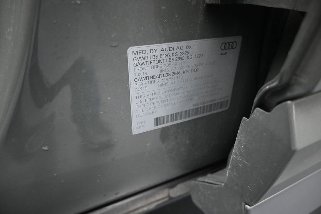 Used 2021 Audi Q3 2.0T Premium w/ Convenience Package AWD/4WD image 18
