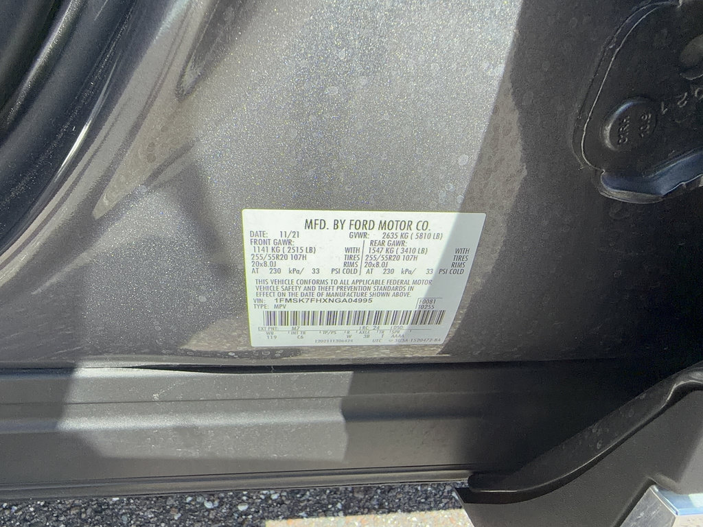 Certified 2022 Ford Explorer Limited RWD image 34