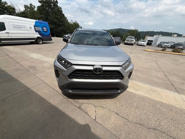 Used 2019 Toyota RAV4 LE w/ Carpet Mat Package FWD image 15