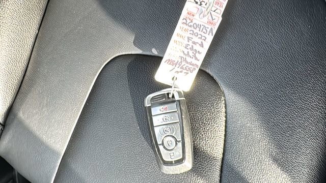 Certified 2022 Ford Edge Titanium w/ Class II Trailer Tow Package image 31