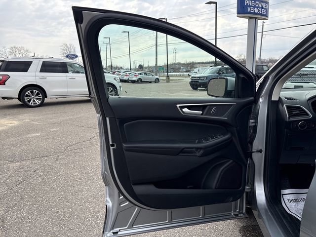 Certified 2024 Ford Edge SEL w/ Convenience Package image 21