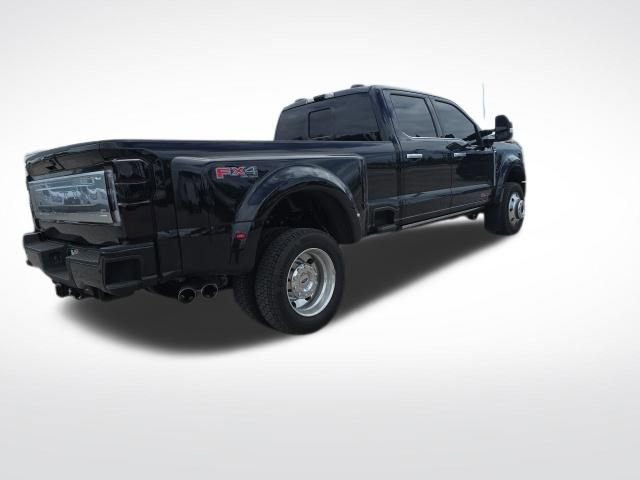 Certified 2026 Ford F450 Platinum w/ Platinum Plus Package image 3