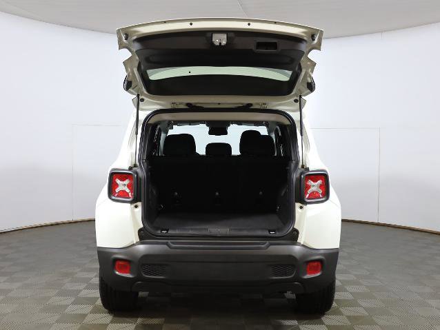 Used 2023 Jeep Renegade Altitude w/ Convenience Group I image 20