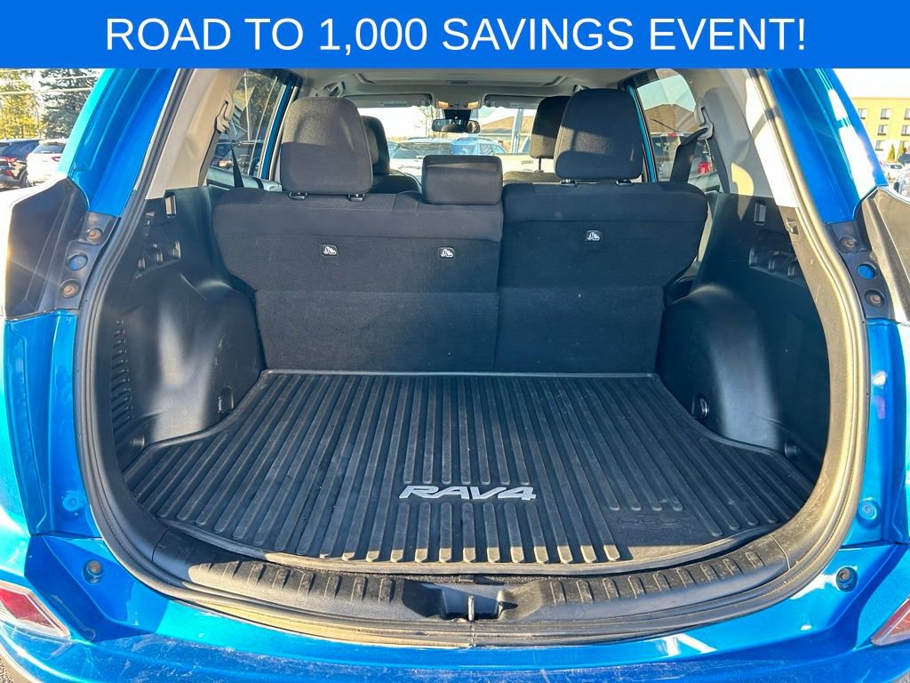Used 2017 Toyota RAV4 XLE image 36