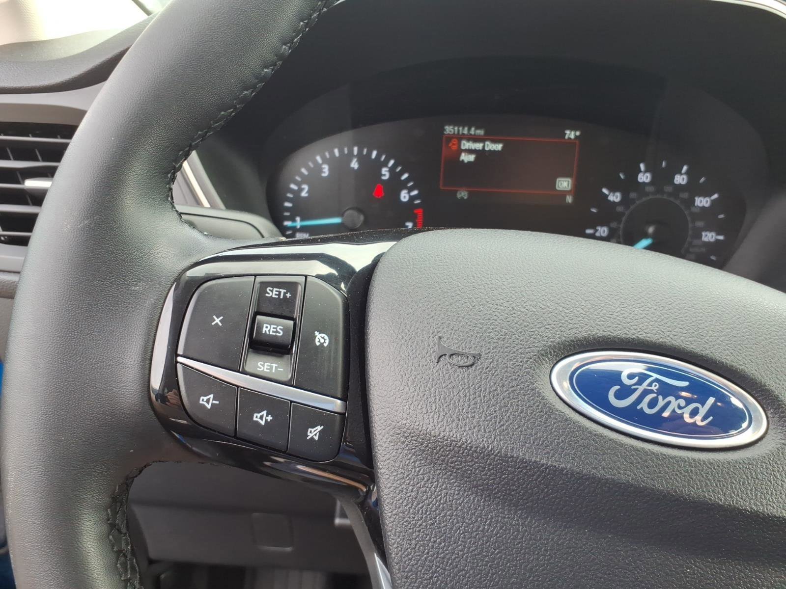 Certified 2021 Ford Escape SE w/ Cold Weather Package image 17