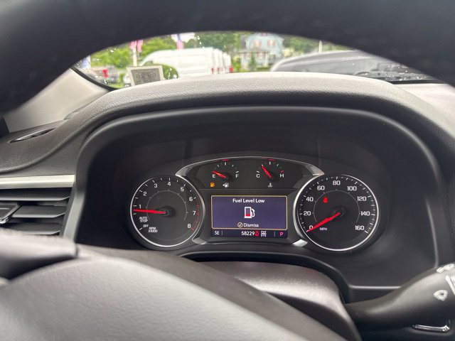 Used 2023 GMC Acadia SLT AWD/4WD image 27