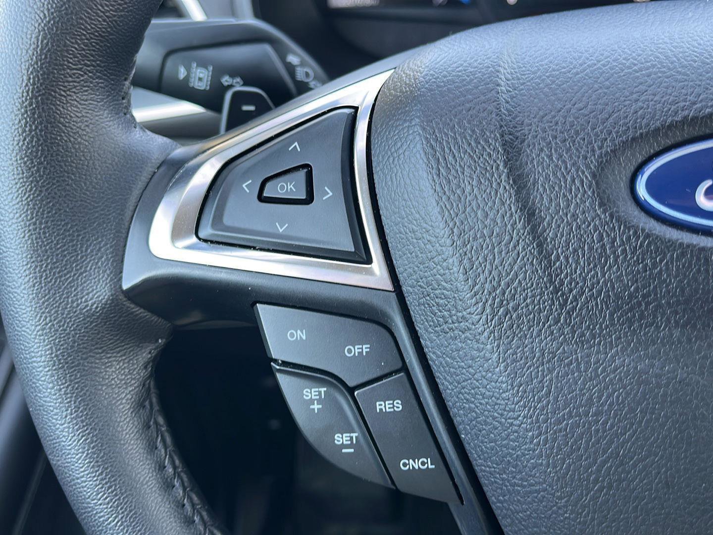 Certified 2024 Ford Edge SEL w/ Convenience Package image 24