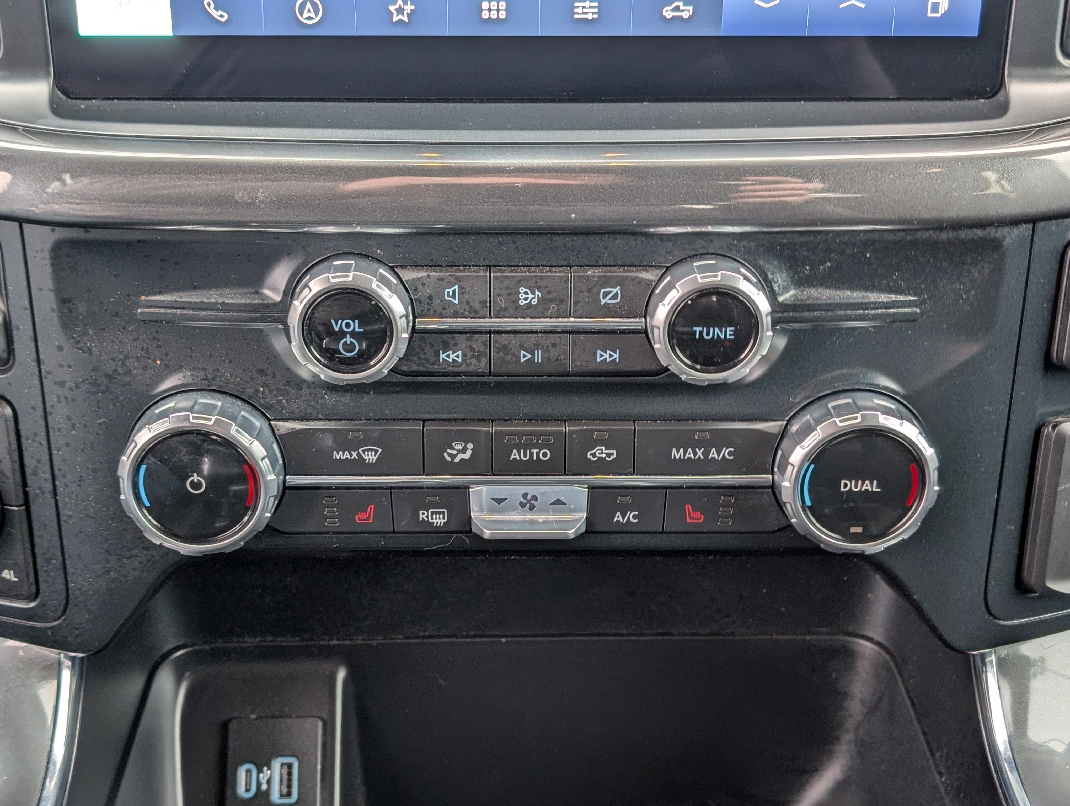 Certified 2023 Ford F150 XLT w/ Equipment Group 302A High image 26