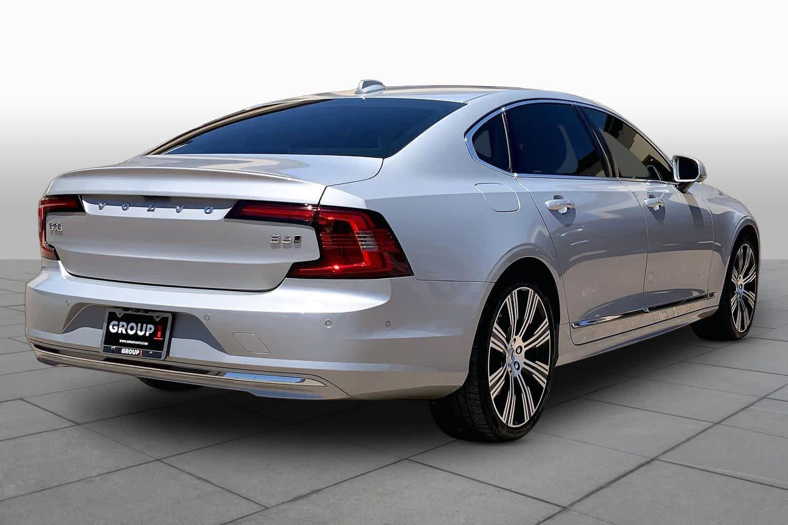 Used 2024 Volvo S90 B6 Ultimate w/ Protection Package Premier AWD/4WD image 13