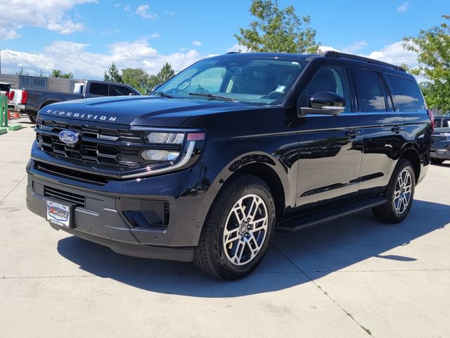Certified 2025 Ford Expedition Active AWD/4WD image 4
