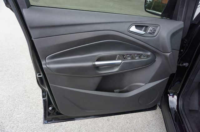 Certified 2018 Ford Escape Titanium FWD image 27