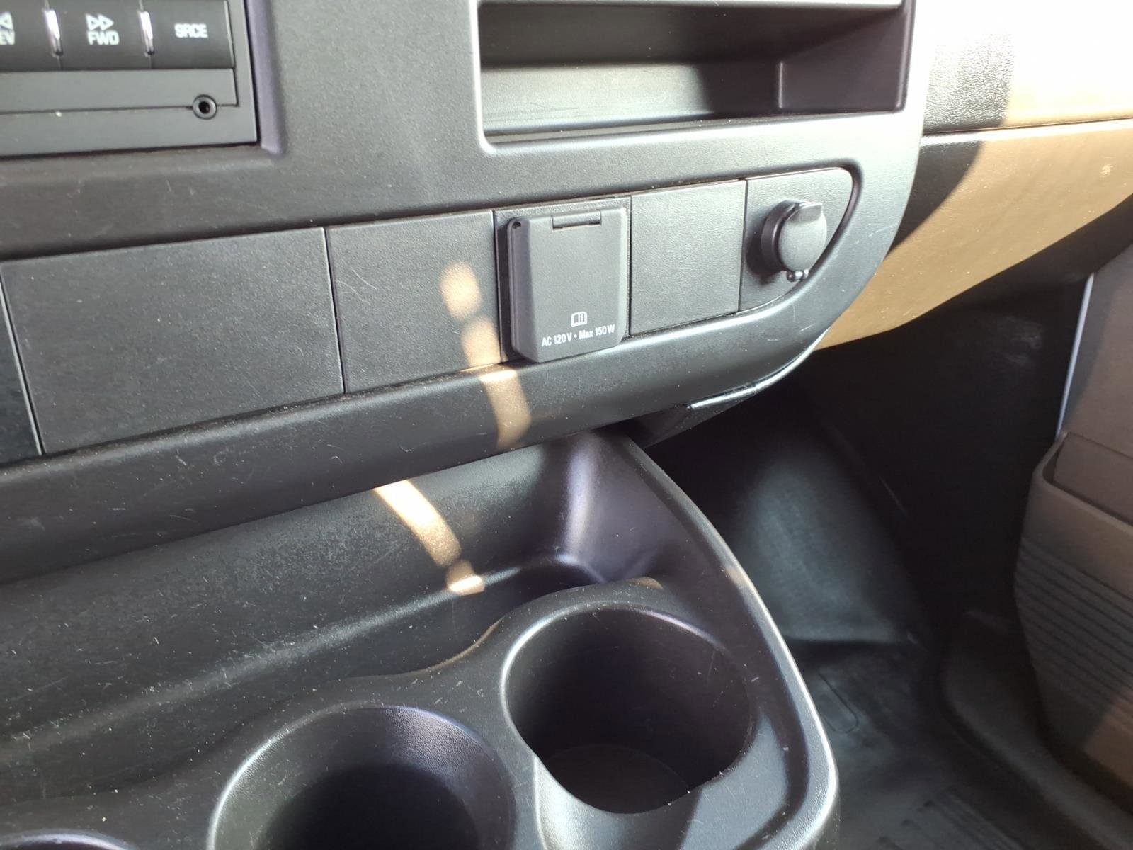 Used 2024 Chevrolet Express 2500 w/ Driver Convenience Package image 20