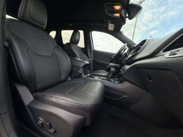 Used 2019 Jeep Cherokee Limited AWD/4WD image 21
