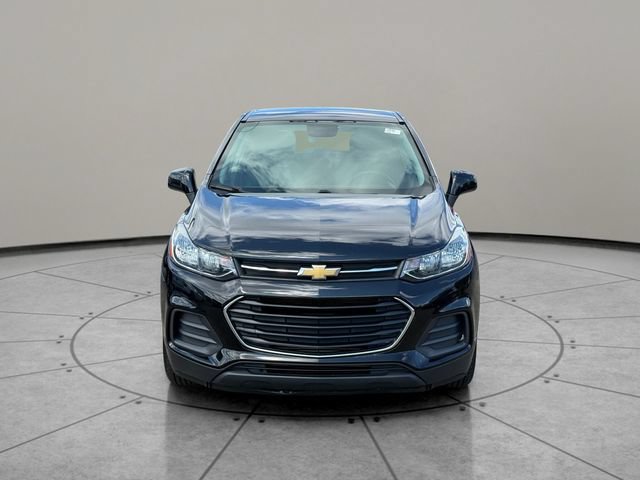 Used 2019 Chevrolet Trax LS w/ Tint and Cruise Package FWD image 13