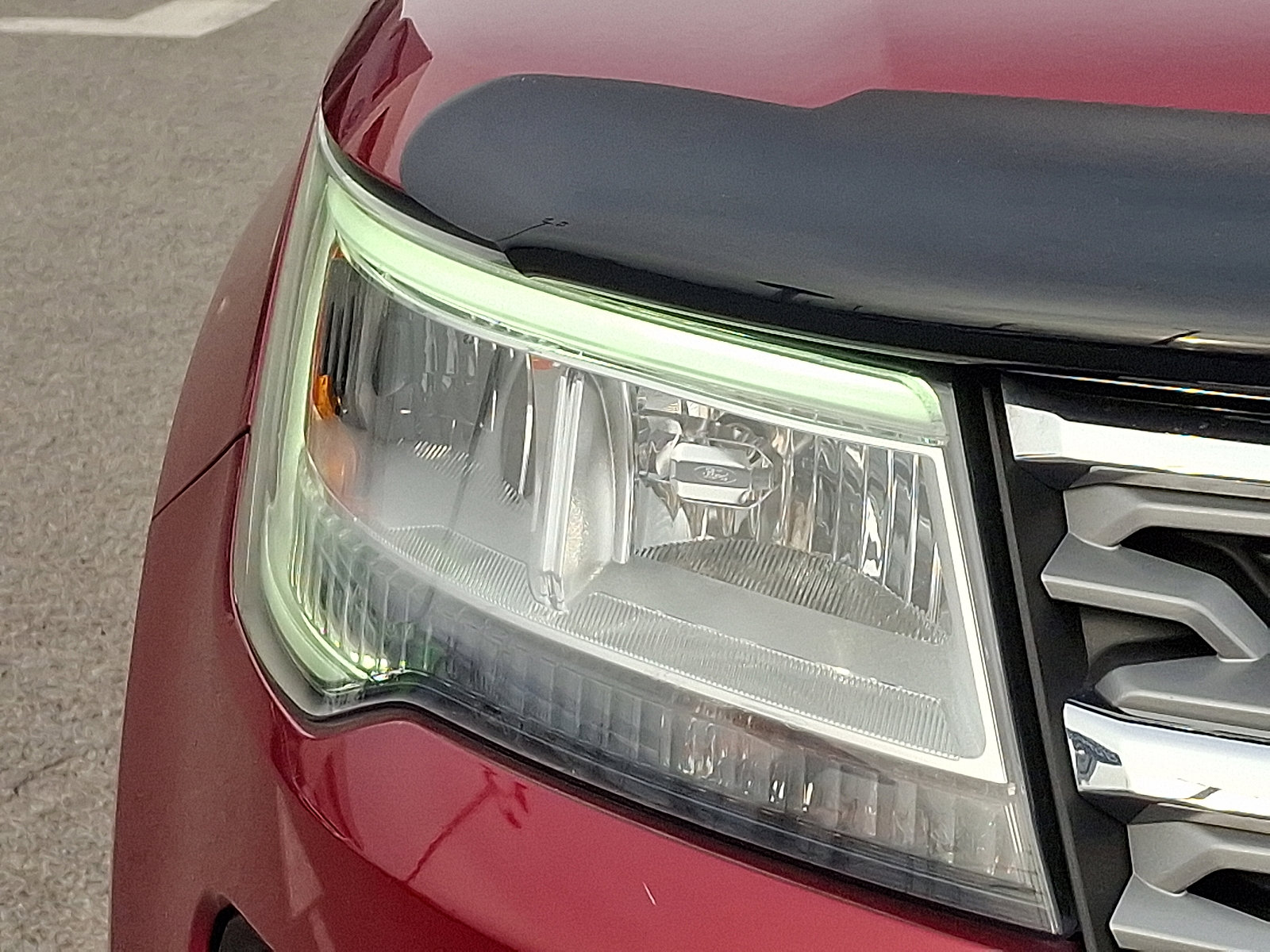 Certified 2018 Ford Explorer Limited w/ Equipment Group 301A image 9