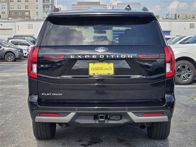 Certified 2025 Ford Expedition Platinum w/ Driver's Package AWD/4WD image 7