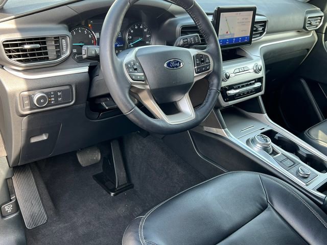 Certified 2020 Ford Explorer XLT w/ Equipment Group 202A image 24