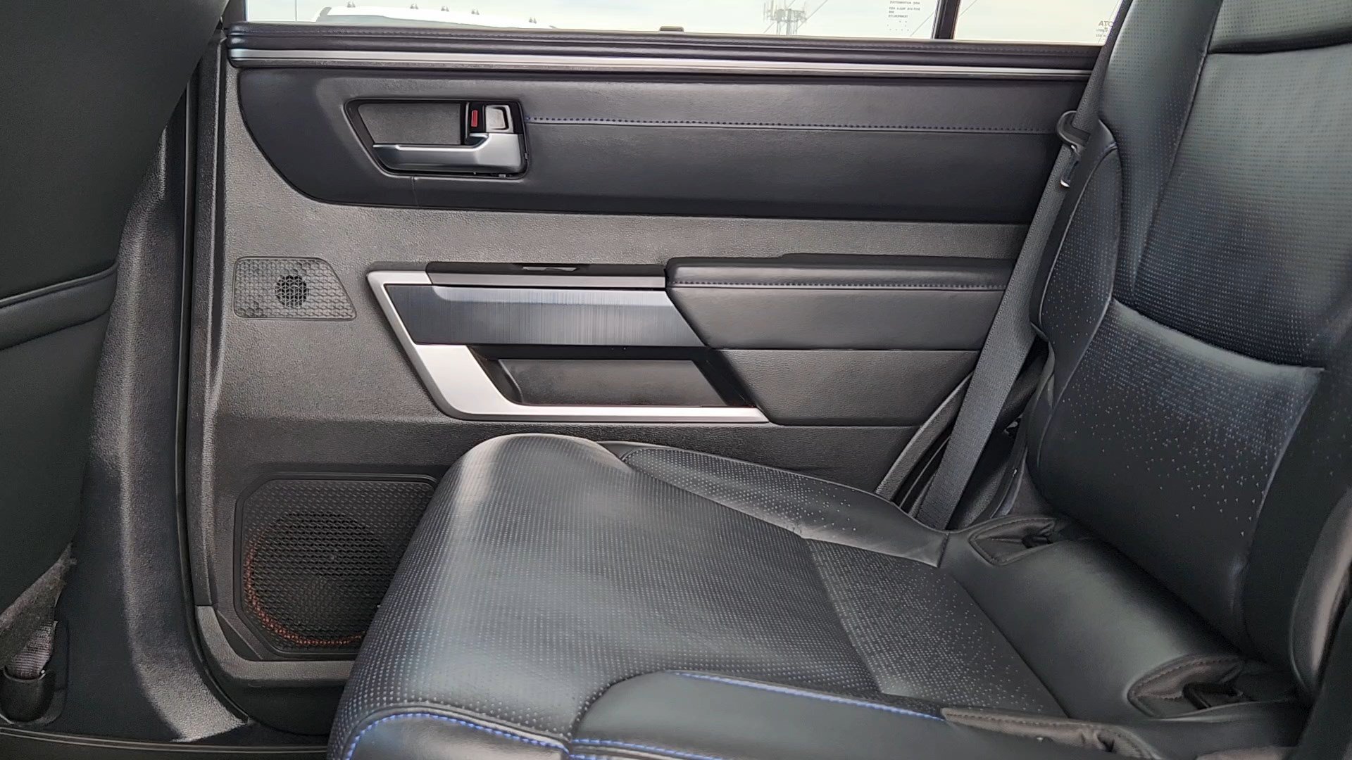 Used 2024 Toyota Sequoia Platinum AWD/4WD image 17