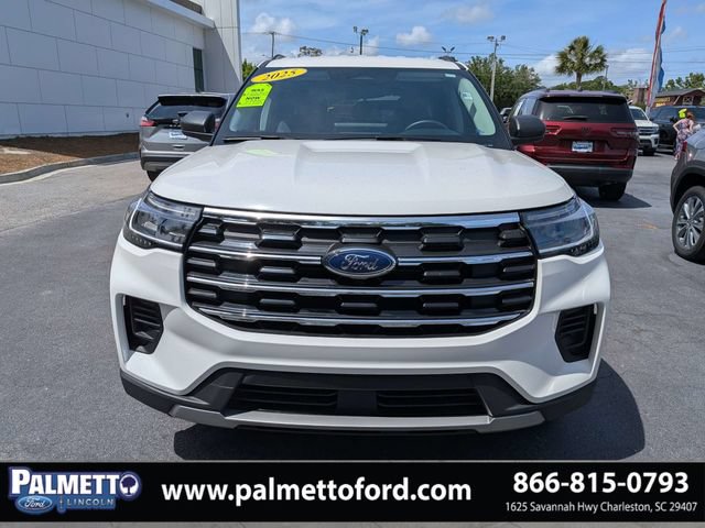 Certified 2025 Ford Explorer Active RWD image 9